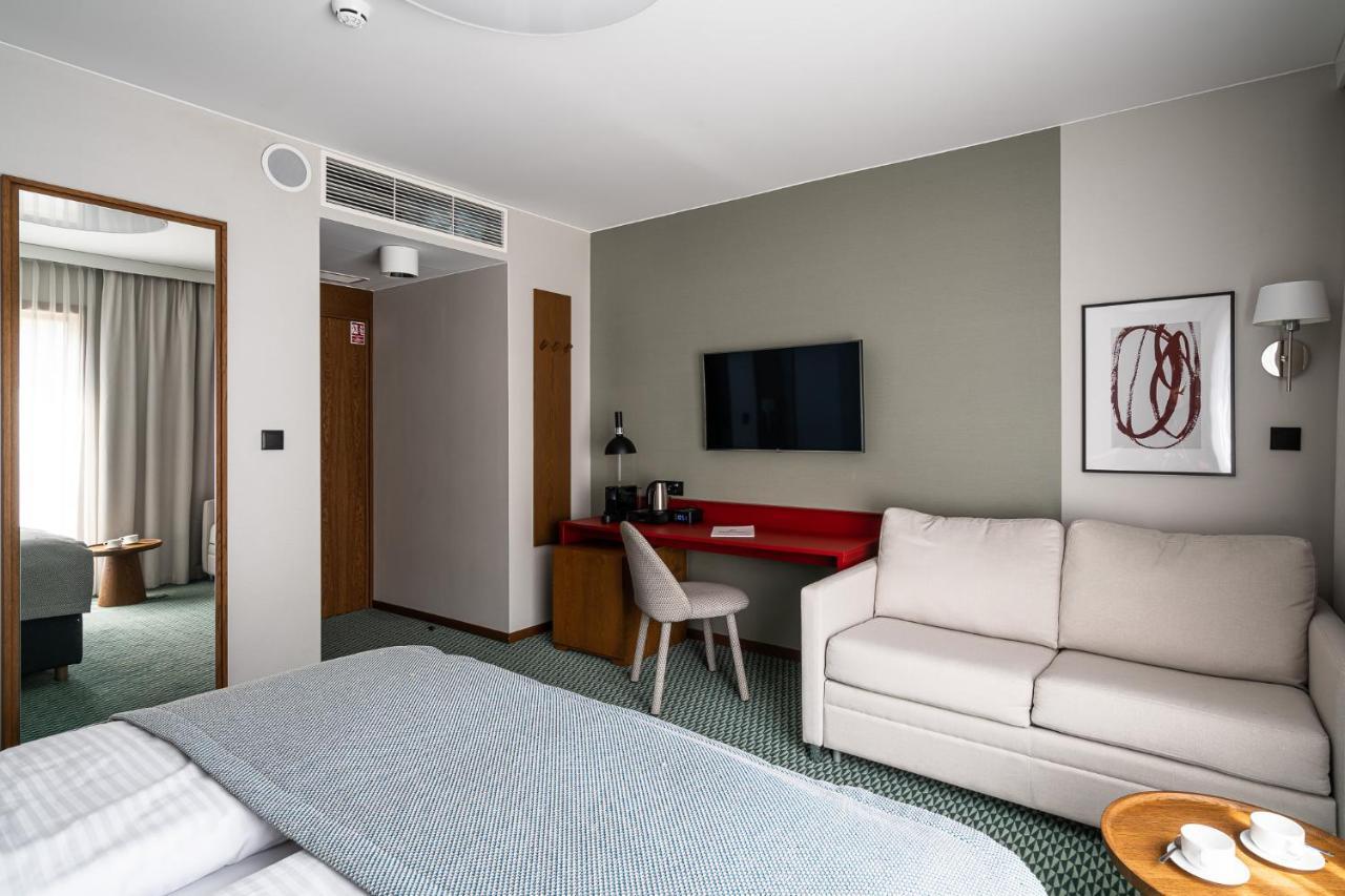 Rentplanet - Apartamenty Centrum Вроцлав Экстерьер фото